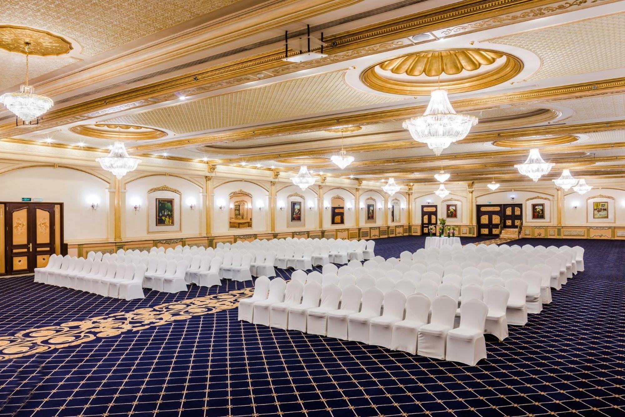 Holiday Inn Riyadh Al Qasr By Ihg Riade Exterior foto