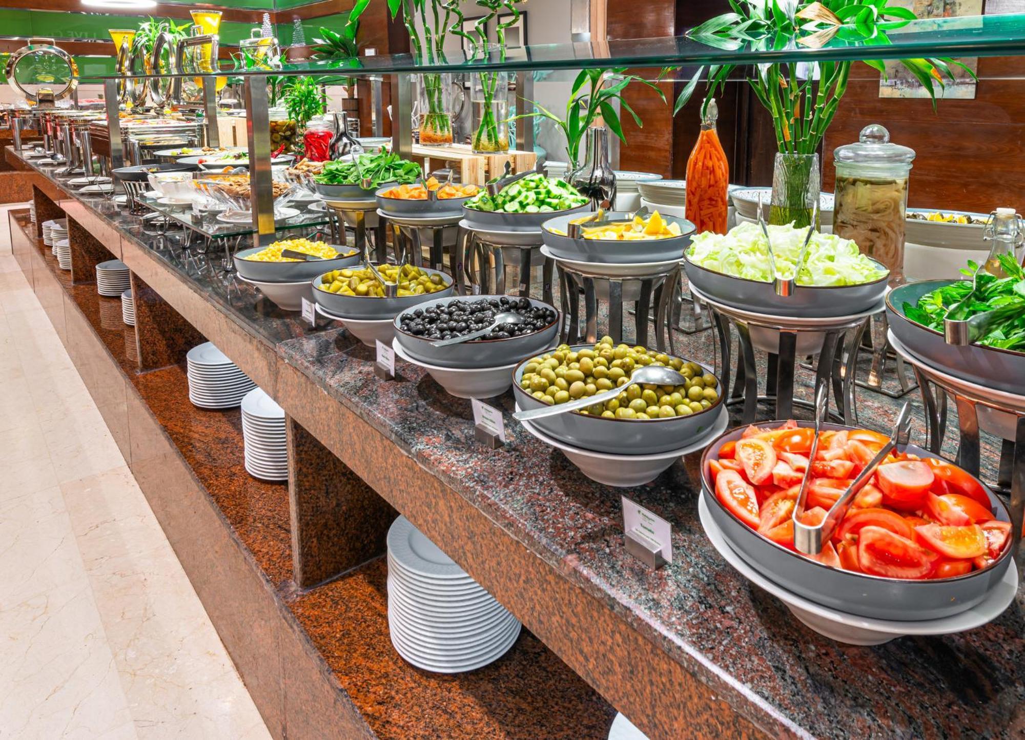 Holiday Inn Riyadh Al Qasr By Ihg Riade Exterior foto