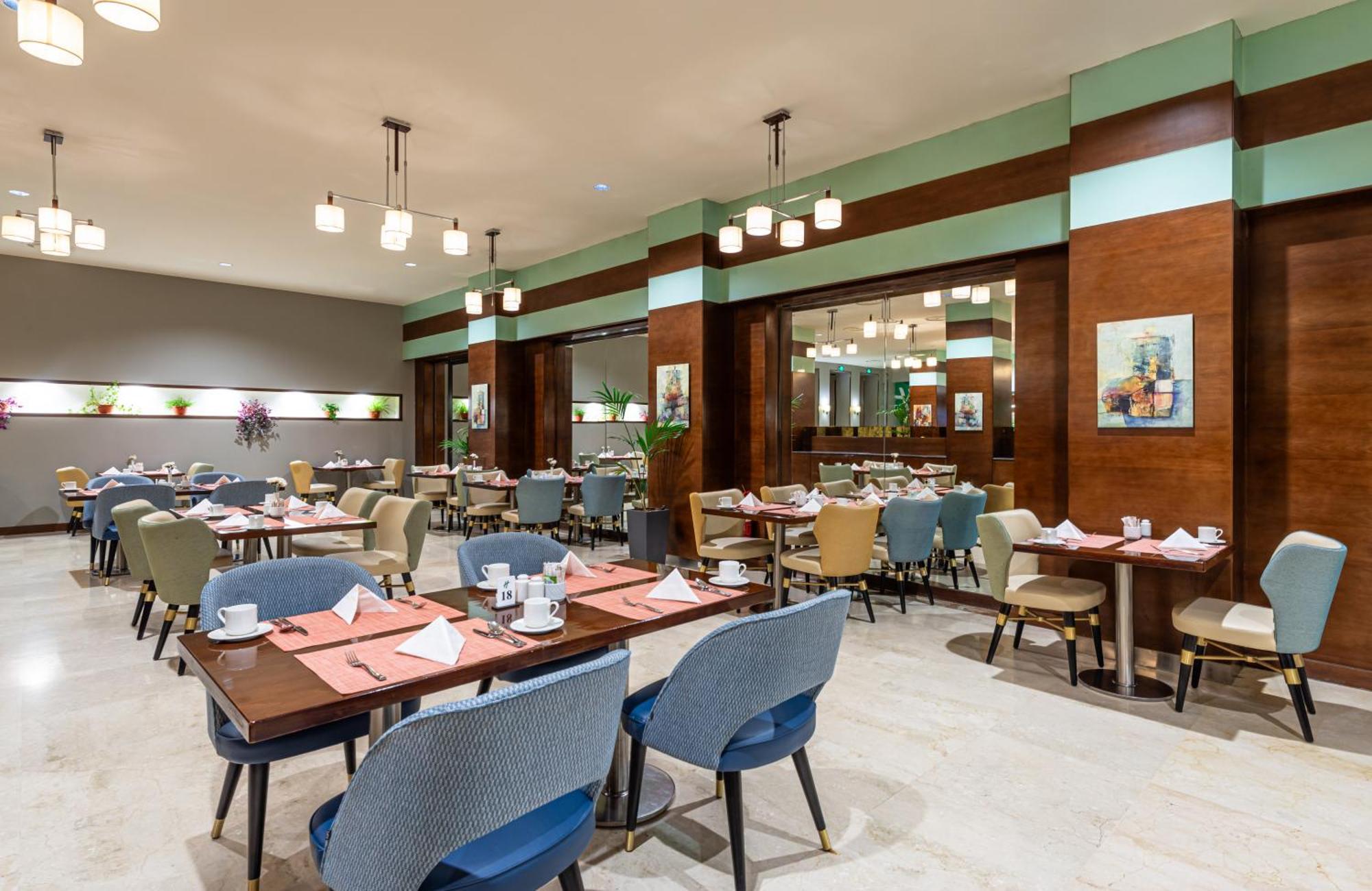 Holiday Inn Riyadh Al Qasr By Ihg Riade Exterior foto