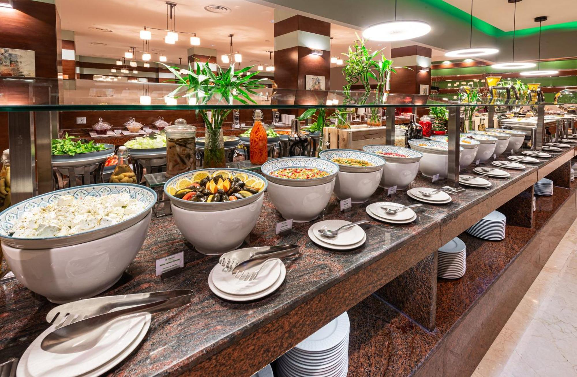 Holiday Inn Riyadh Al Qasr By Ihg Riade Exterior foto
