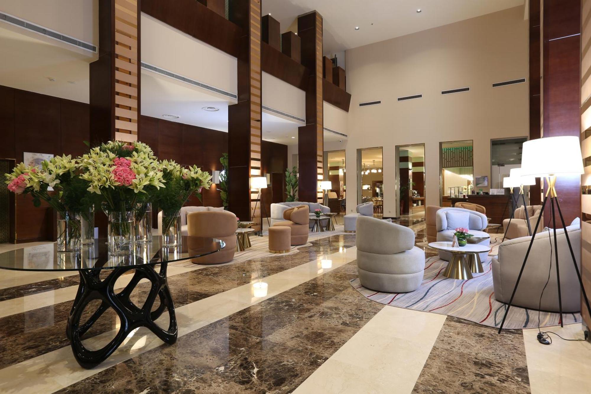 Holiday Inn Riyadh Al Qasr By Ihg Riade Exterior foto